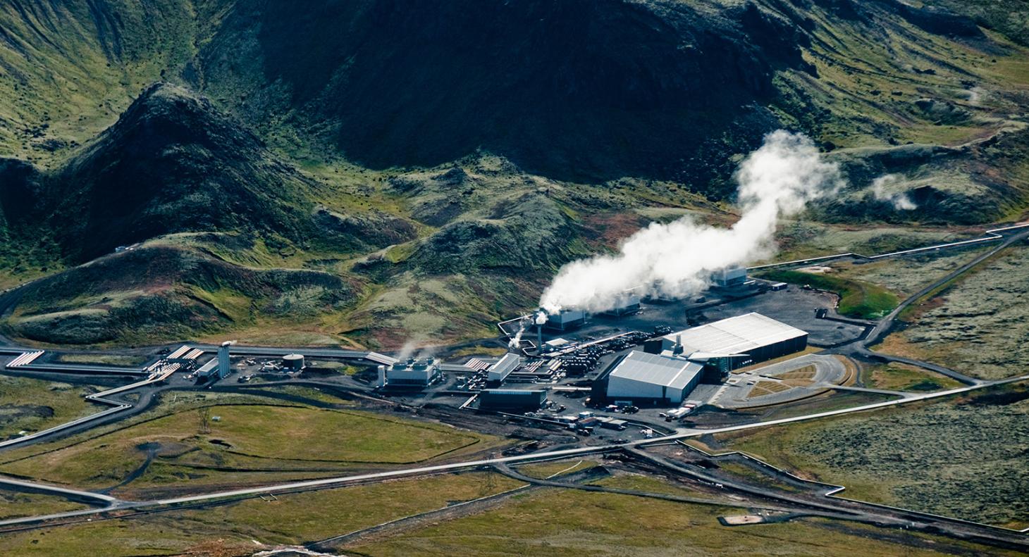 地熱発電を活用してCO2を回収・除去し、カーボンマイナスを目指すアイスランドのプロジェクト