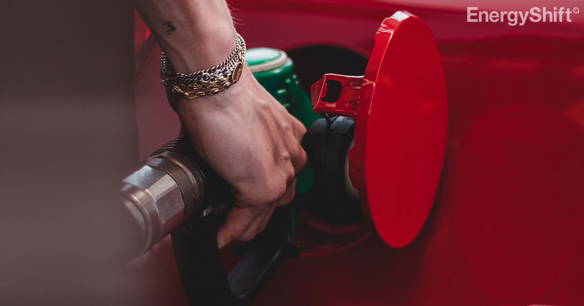 英国、ガソリンが過去最高値を更新　日本でも７週連続値上がり