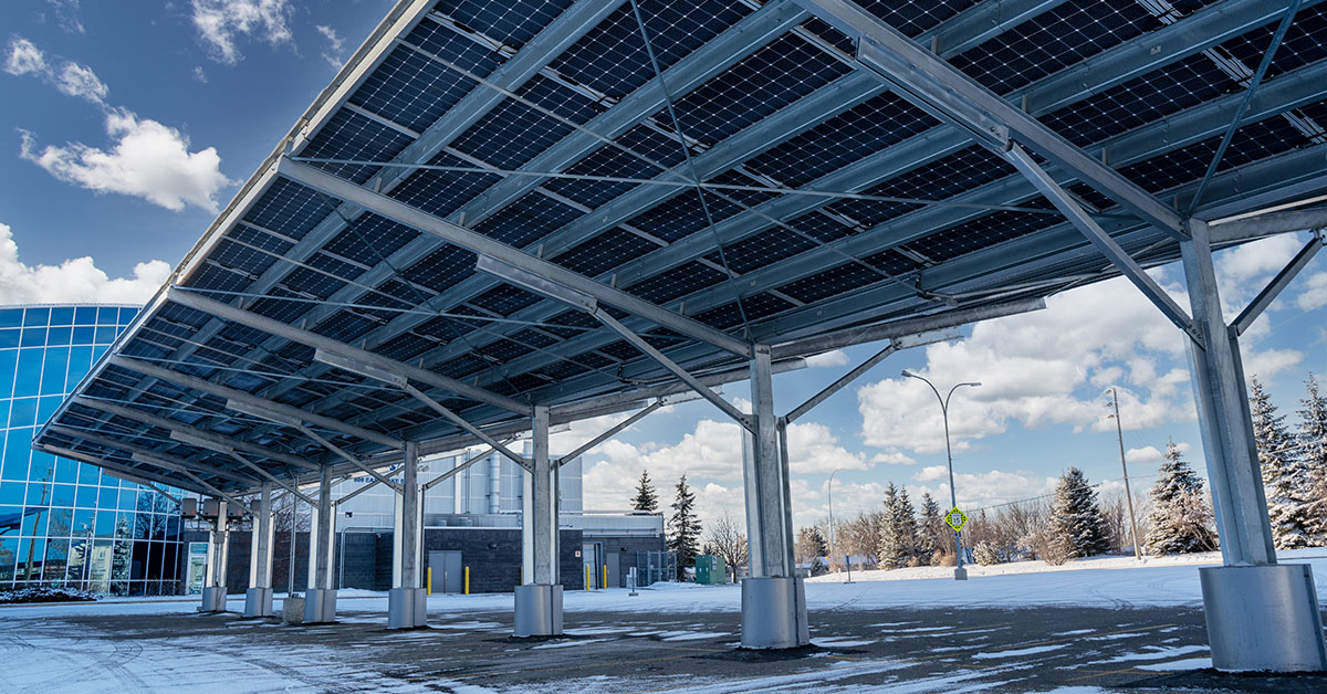 太陽光発電の新たな適地、ソーラーカーポートに新規参入続々　各社の特徴を一挙紹介